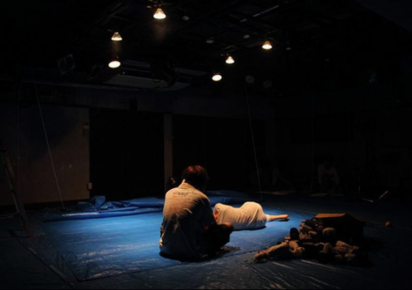 さよならのための怪獣人形劇『パフ』